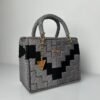 Adom Medium bag (2 colours)